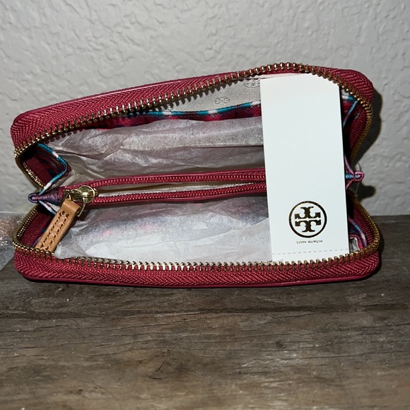 Tory Burch Leather Kerrington Smartphone Wristlet Wallet NWT - Picture 5 of 8
